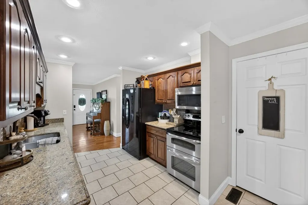 102 Oak Springs Lane Rickman TN 38580