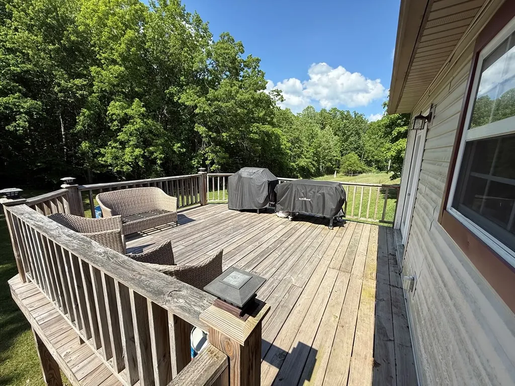 1045 Pearl Hinds Road Jamestown TN 38556