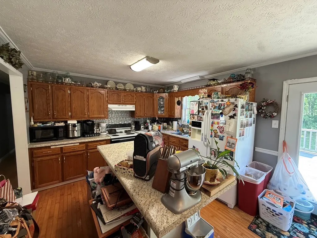 1045 Pearl Hinds Road Jamestown TN 38556