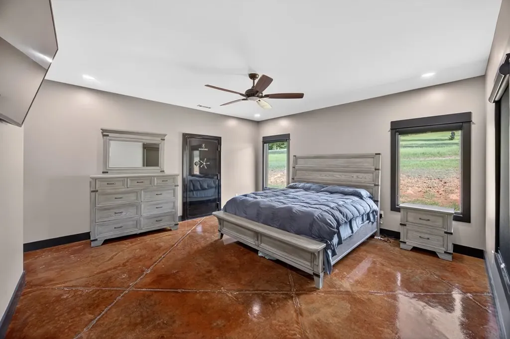 106 Pleasant Shade Lane Monterey TN 38574
