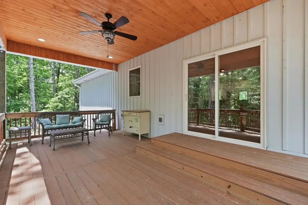 3882 Glade Creek Road Sparta TN 38583