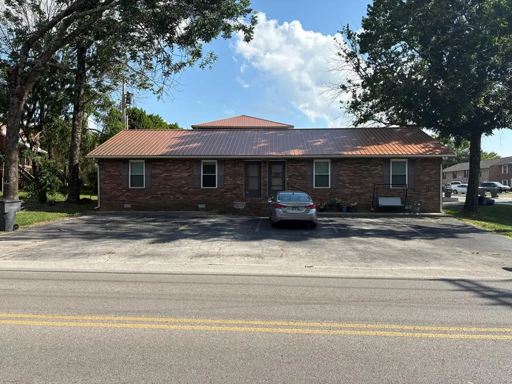 155 E Jere Whitson Cookeville TN 38501