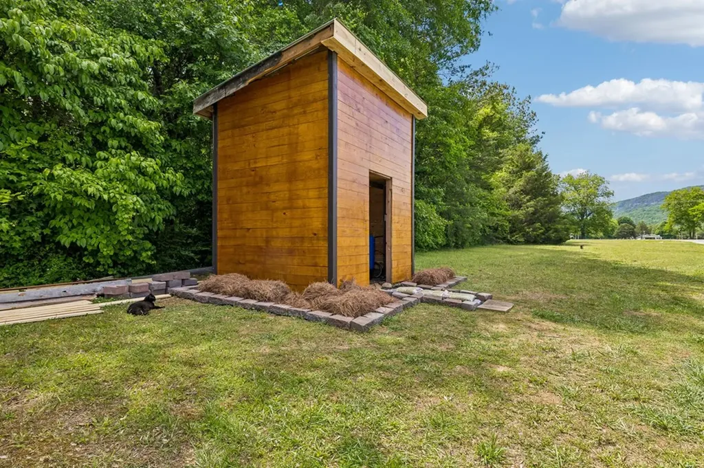 49 Cutting Edge Lane Dunlap TN 37327