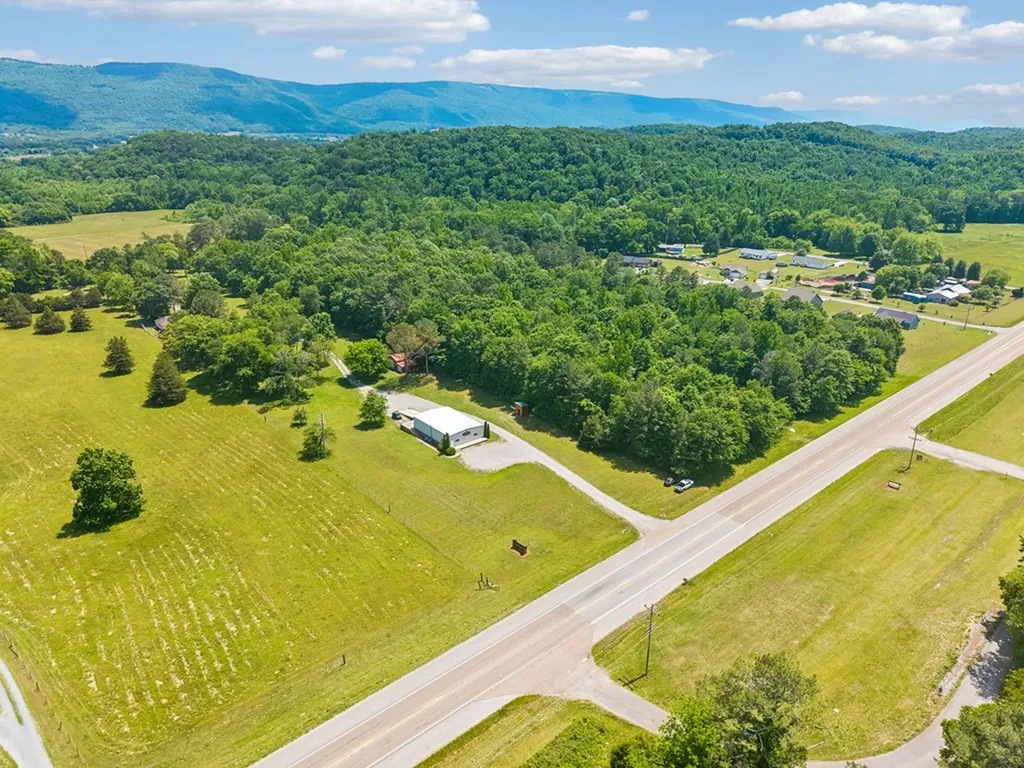 49 Cutting Edge Lane Dunlap TN 37327