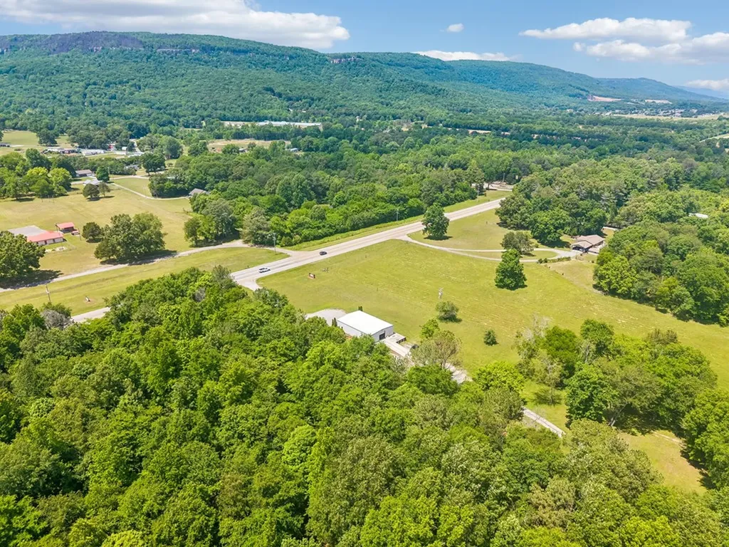 49 Cutting Edge Lane Dunlap TN 37327