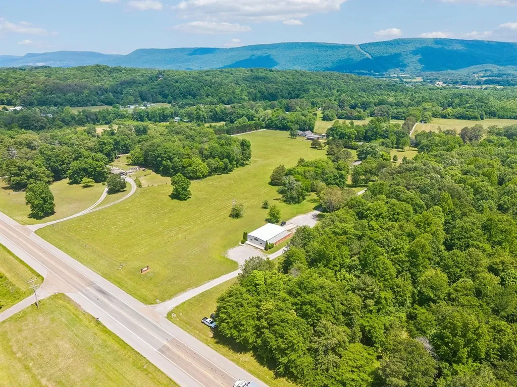 49 Cutting Edge Lane Dunlap TN 37327