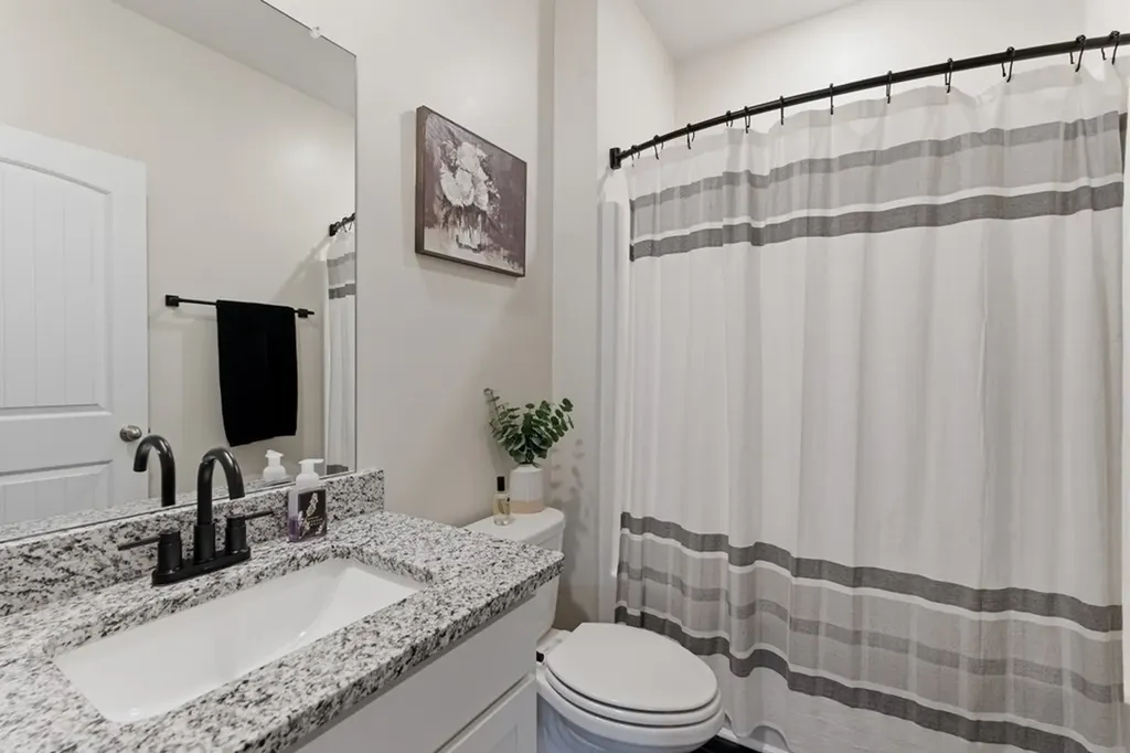 2108 Comanche Trail Lebanon TN 37087