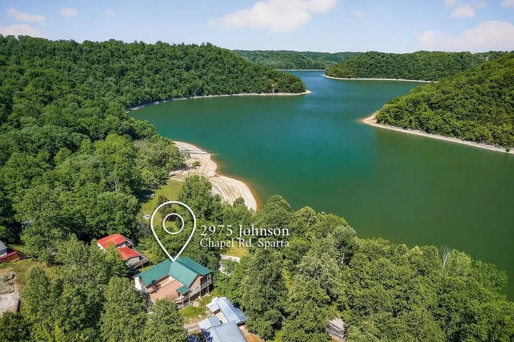 2975 Johnson Chapel Road Sparta TN 38583