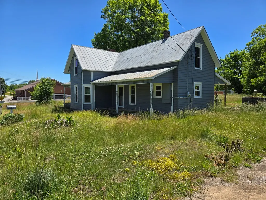 169 Wilhite Street Doyle TN 38559