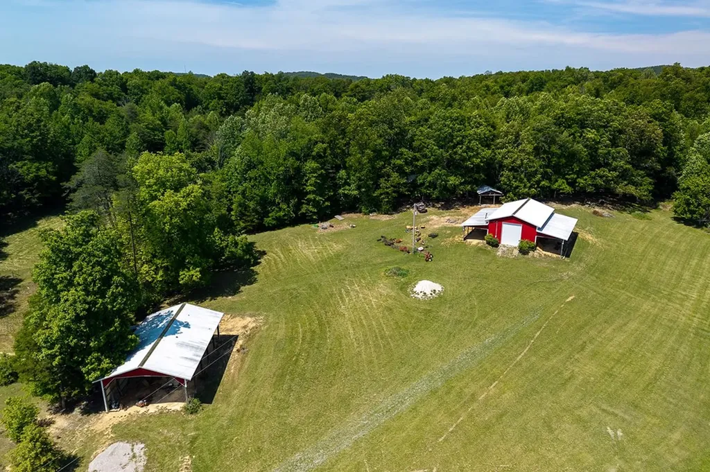 29 +/- Acres Standing Stone Highway Hilham TN 38568
