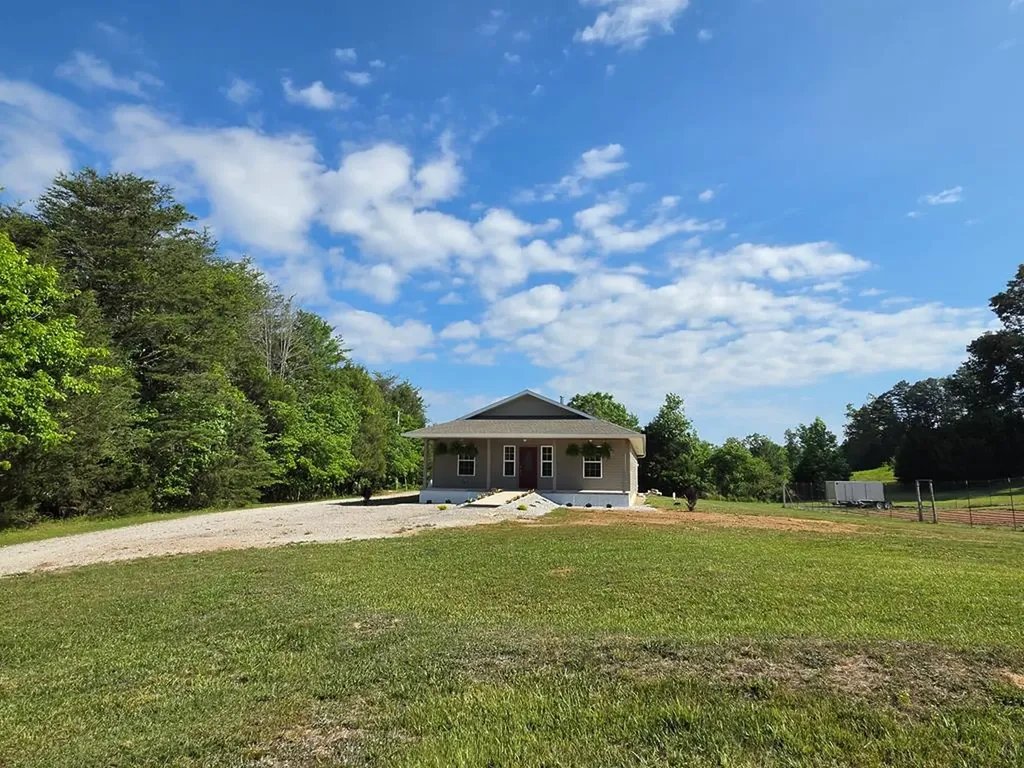 1518 Cummingsville & Sparkman Road Doyle TN 38559