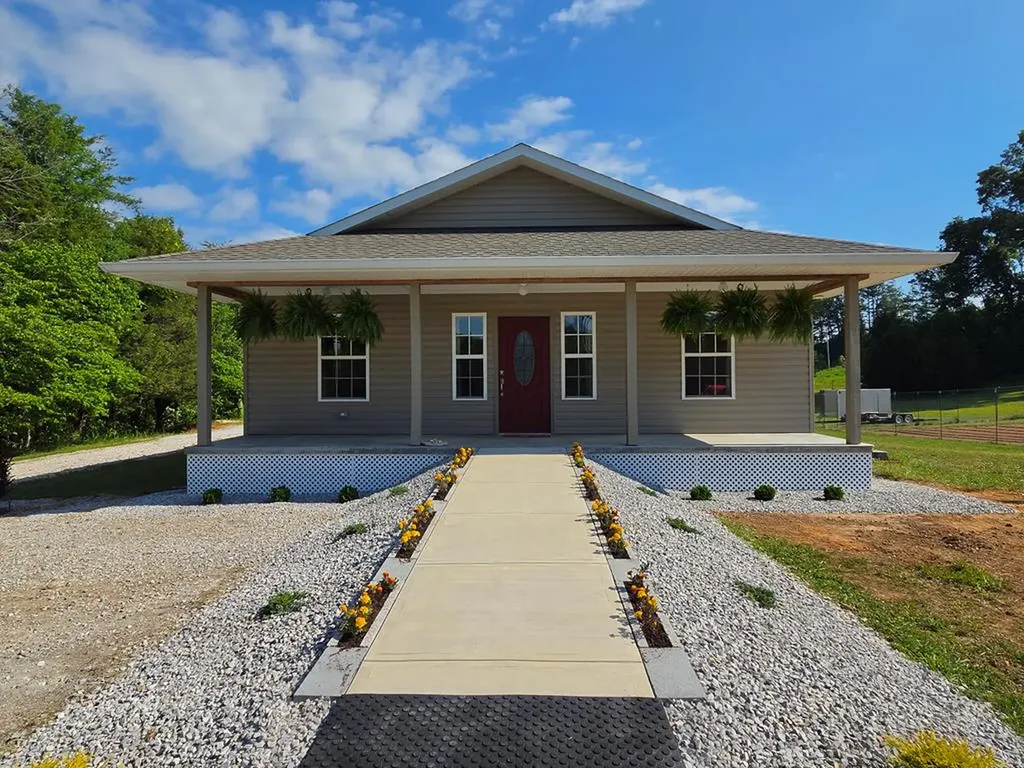 1518 Cummingsville & Sparkman Road Doyle TN 38559