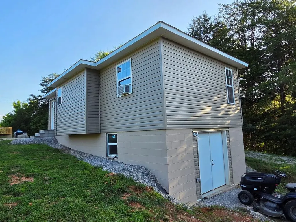 1518 Cummingsville & Sparkman Road Doyle TN 38559