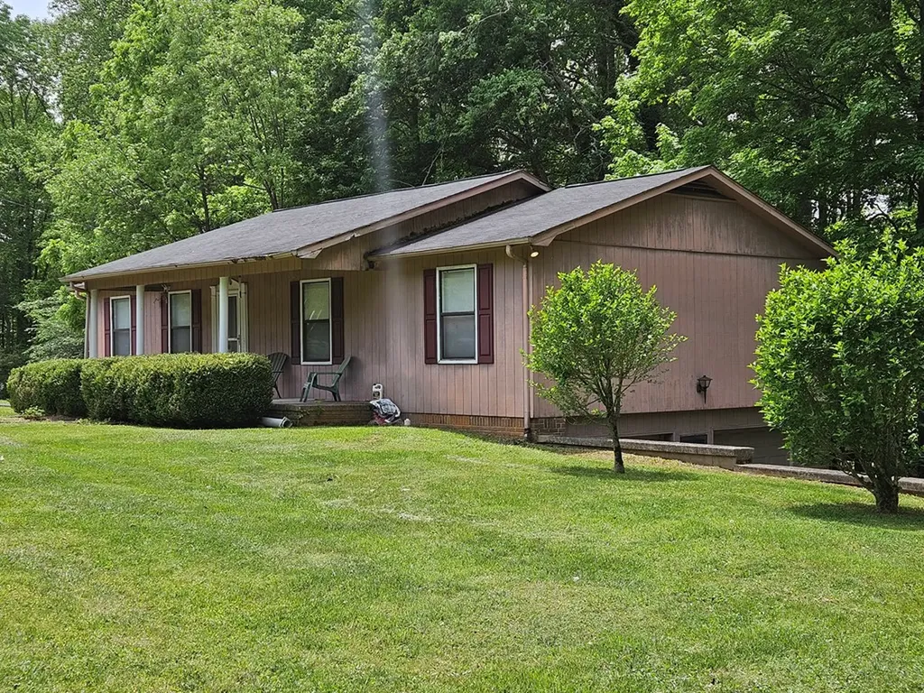 3041 Bridgeway Drive Cookeville TN 38506-7422