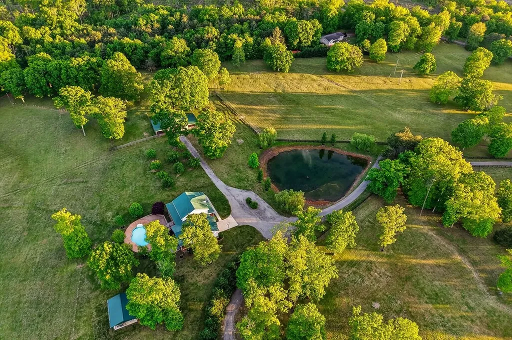 933 John Henry Lewis Road Dunlap TN 37327