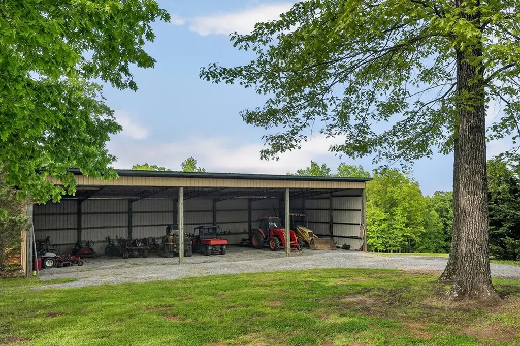 933 John Henry Lewis Road Dunlap TN 37327