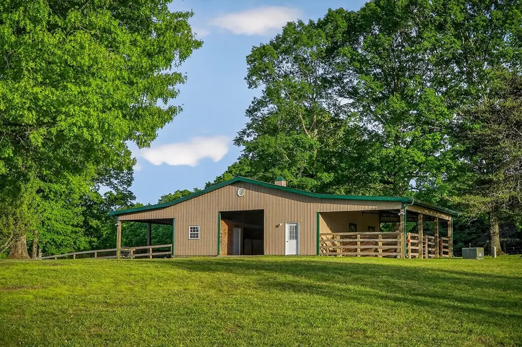933 John Henry Lewis Road Dunlap TN 37327