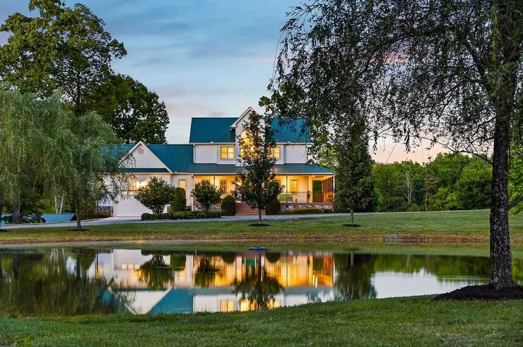 933 John Henry Lewis Road Dunlap TN 37327