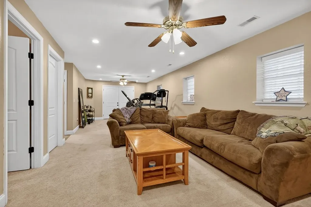 933 John Henry Lewis Road Dunlap TN 37327