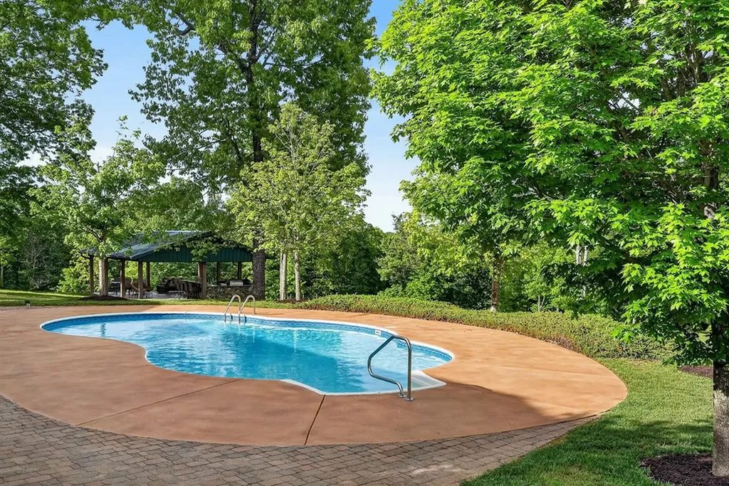 933 John Henry Lewis Road Dunlap TN 37327