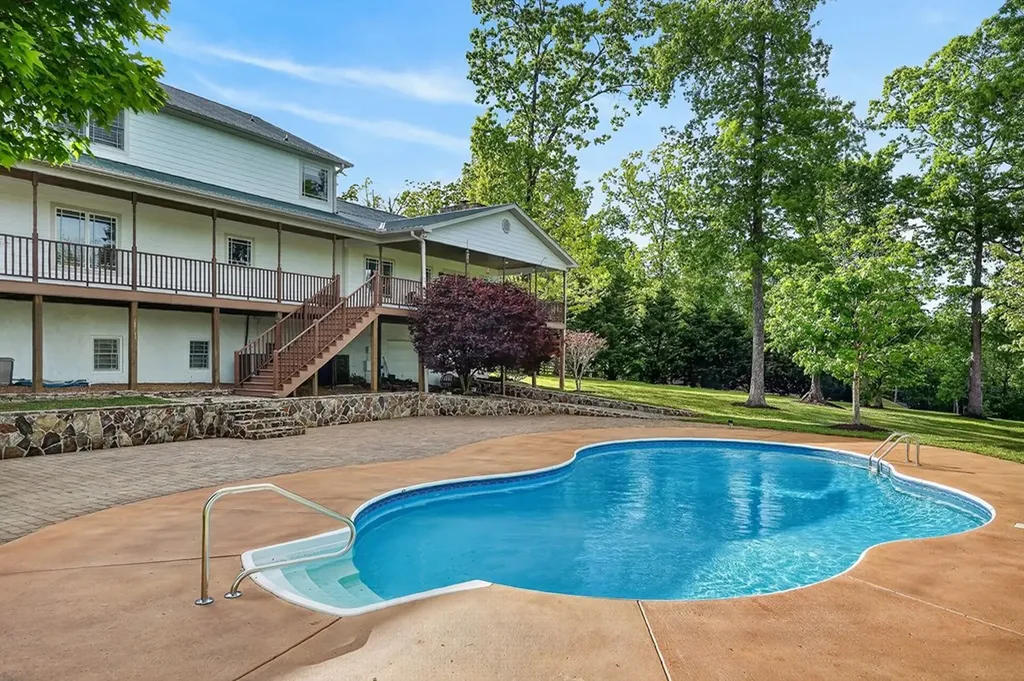 933 John Henry Lewis Road Dunlap TN 37327