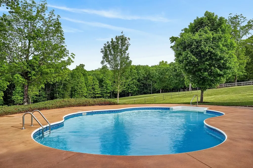 933 John Henry Lewis Road Dunlap TN 37327