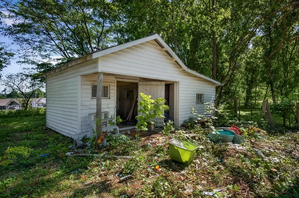 103 Hargis Lane Sparta TN 38583