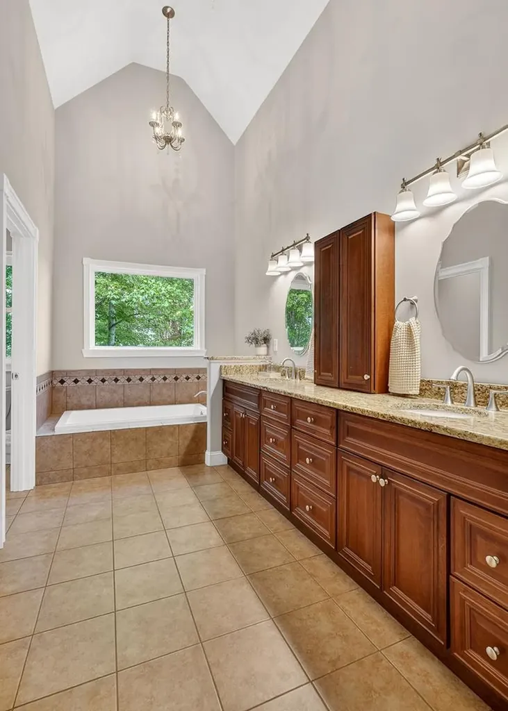 487 Cedar Hill Road Celina TN 38551