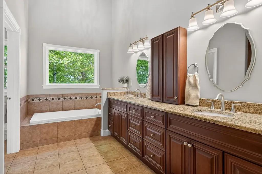 487 Cedar Hill Road Celina TN 38551