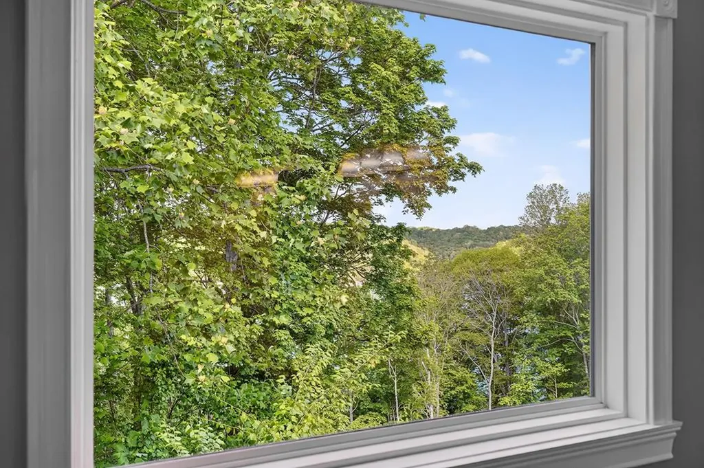 487 Cedar Hill Road Celina TN 38551