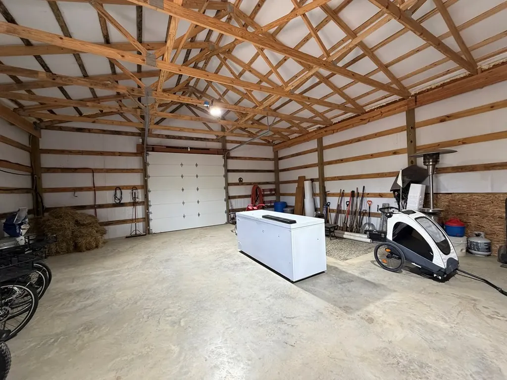 110 Don Conatser Road Allardt TN 38556