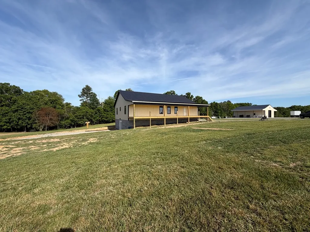 110 Don Conatser Road Allardt TN 38556