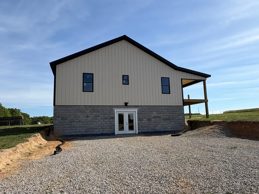 110 Don Conatser Road Allardt TN 38556