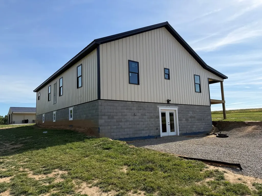 110 Don Conatser Road Allardt TN 38556