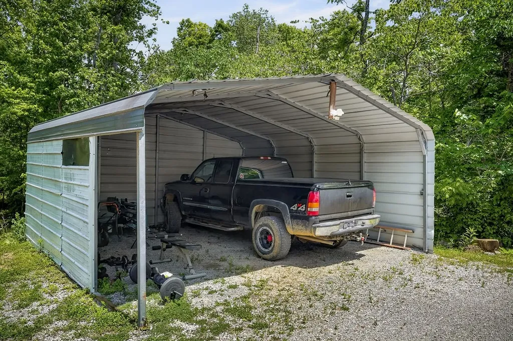 278 Pleasant Hill Road Allons TN 38541