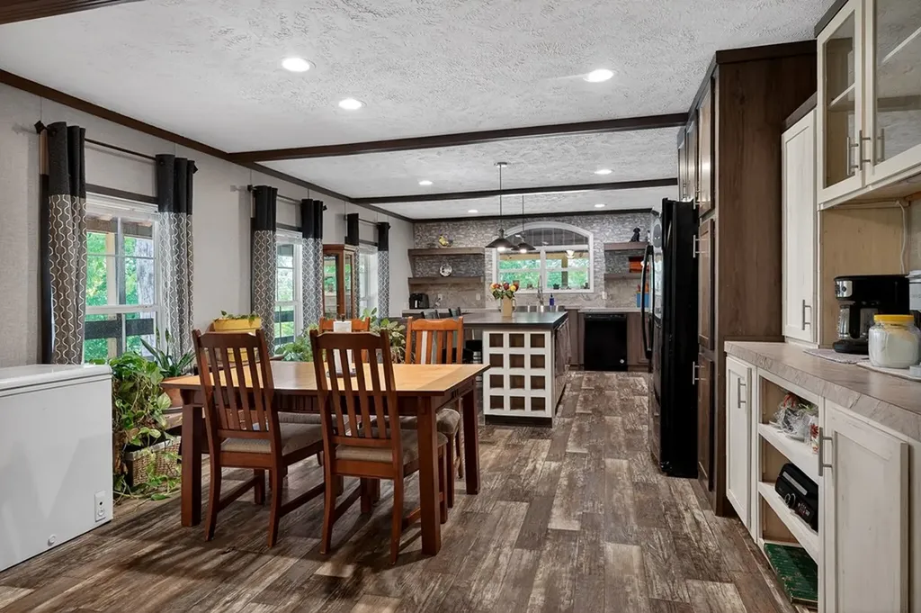 278 Pleasant Hill Road Allons TN 38541