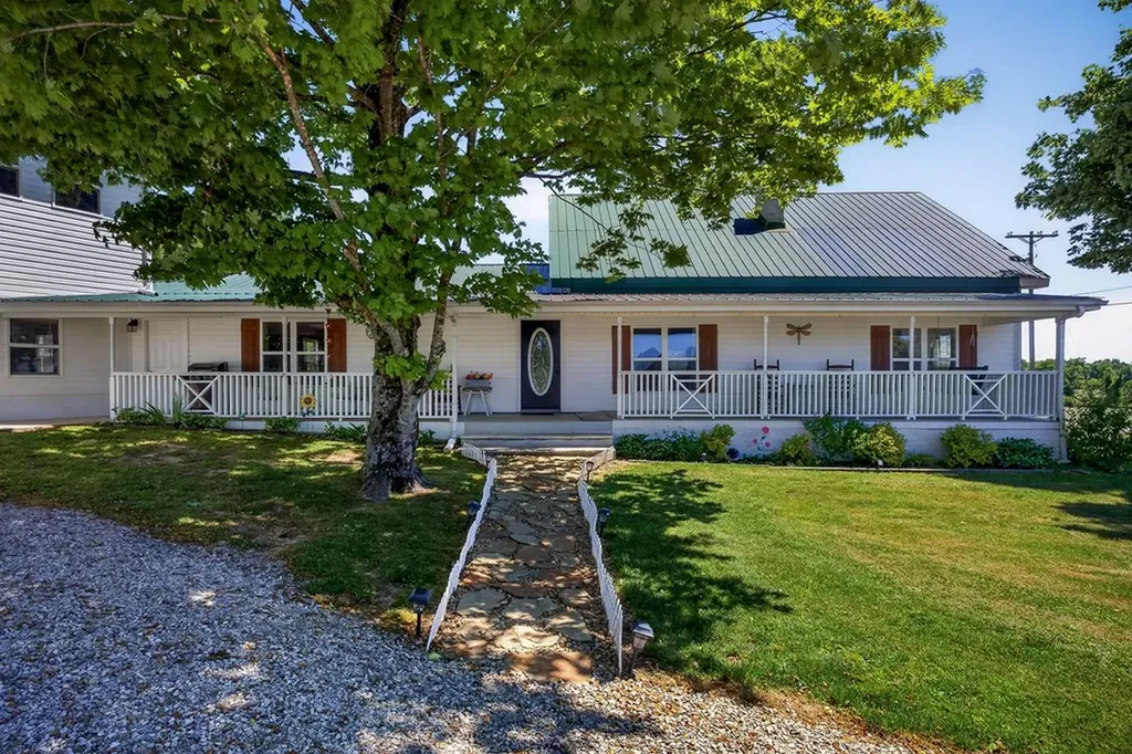 610 Falling Water Road Cookeville TN 38506
