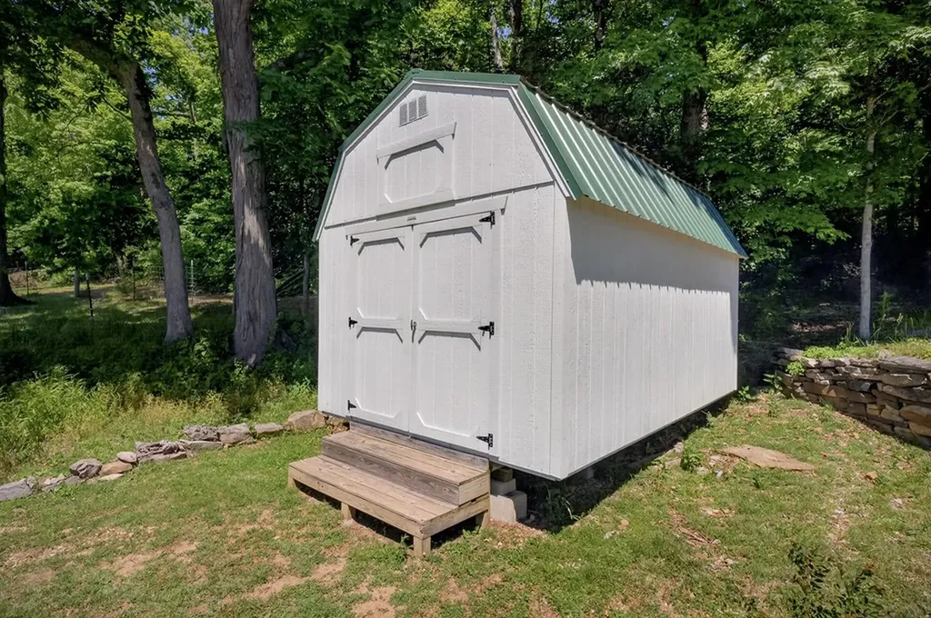 610 Falling Water Road Cookeville TN 38506
