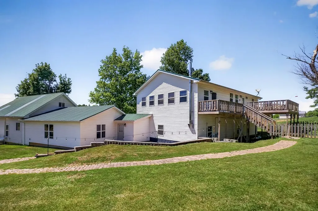 610 Falling Water Road Cookeville TN 38506