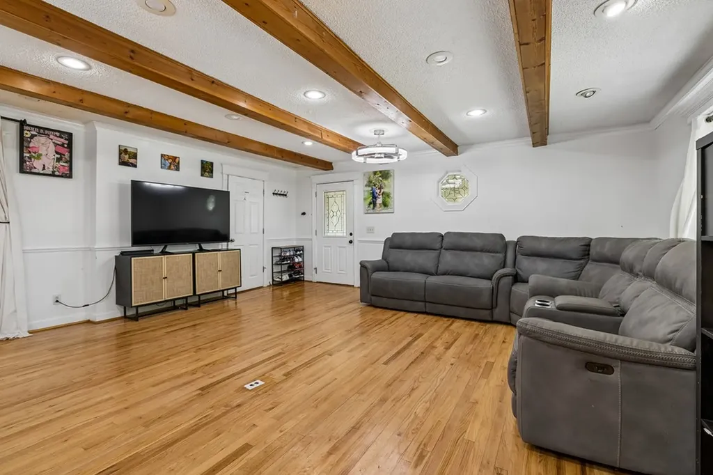 3456 Old Rock Island Road Rock Island TN 38581