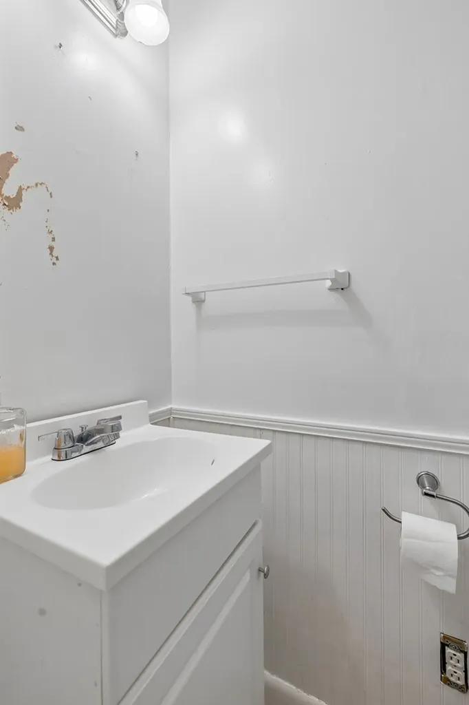 3456 Old Rock Island Road Rock Island TN 38581