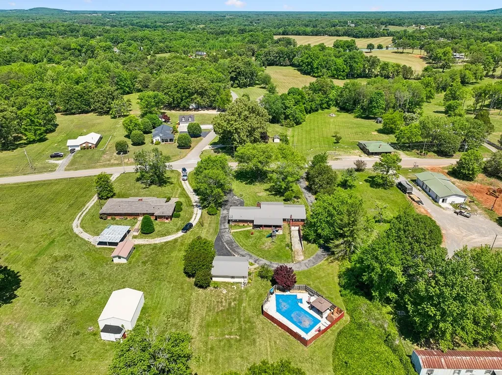 3456 Old Rock Island Road Rock Island TN 38581