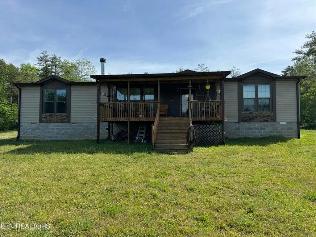 4455 Jonesville Road Clarkrange TN 38553-5119