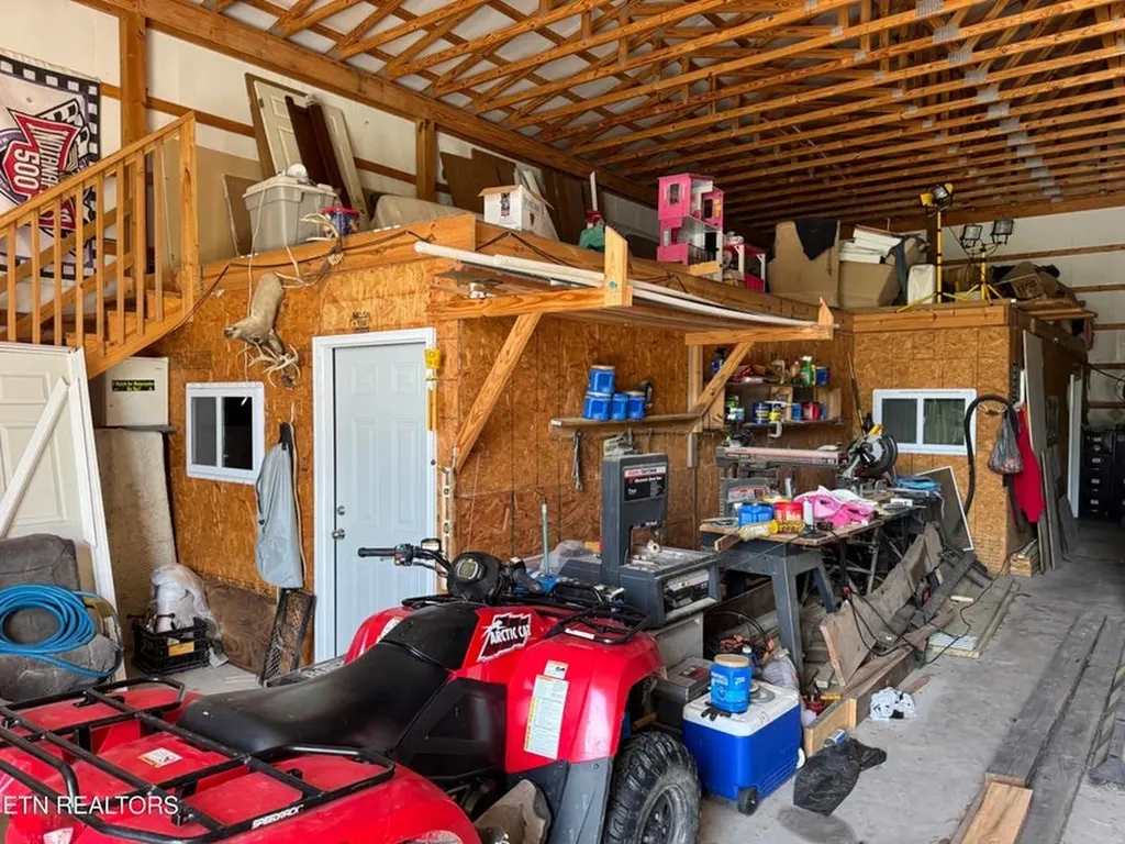 4455 Jonesville Road Clarkrange TN 38553-5119