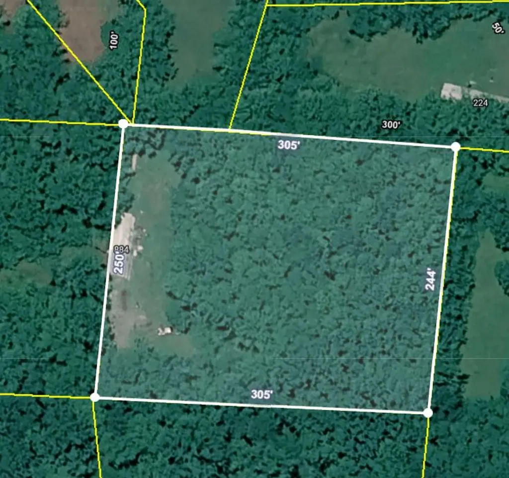 884 Highland Avenue Baxter TN 38544