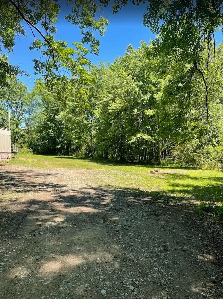 884 Highland Avenue Baxter TN 38544