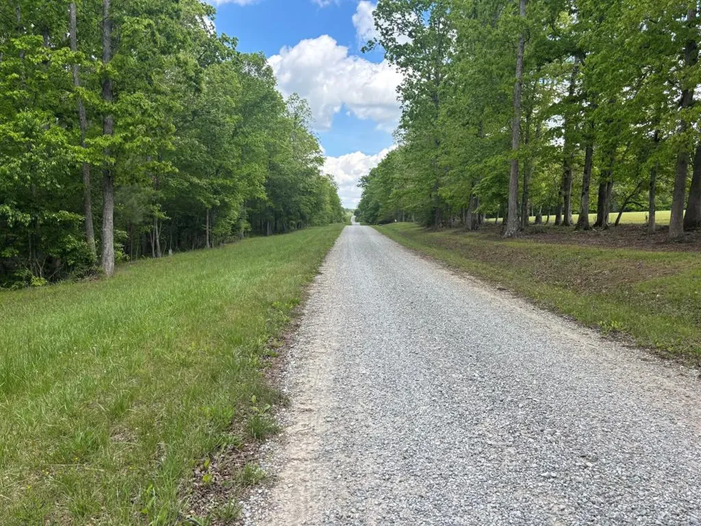 6.05 Ac Saddle Lane Spencer TN 38585