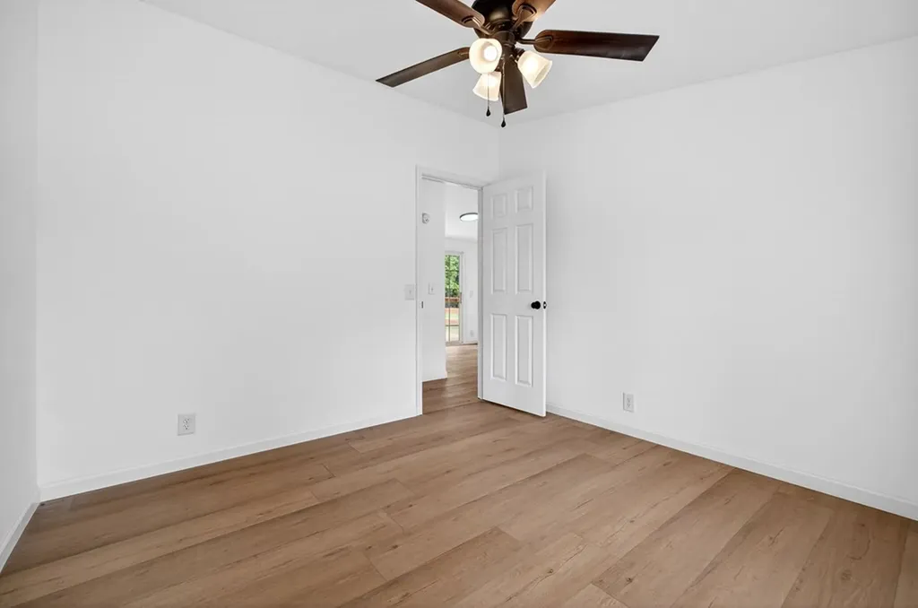 1437 Jefferson Road Smithville TN 37166