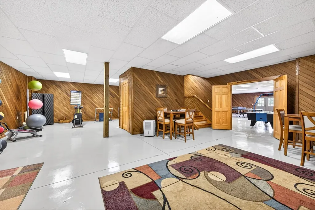 71A Catfish Road Hilham TN 38568