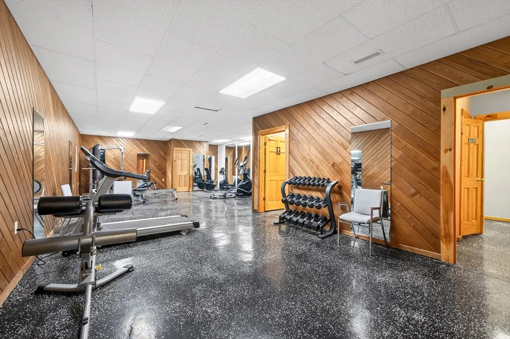 71A Catfish Road Hilham TN 38568